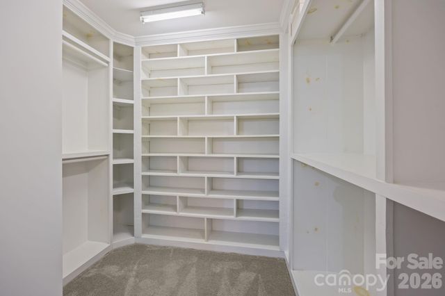 6614 Bluegill Road, Charlotte, NC 28216