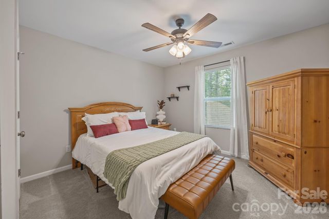 6614 Bluegill Road, Charlotte, NC 28216