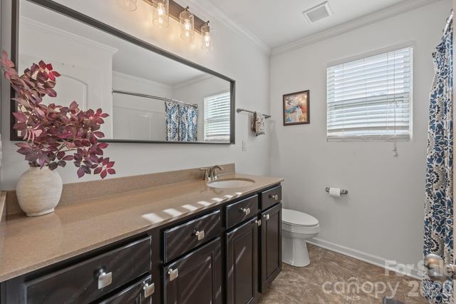 6614 Bluegill Road, Charlotte, NC 28216