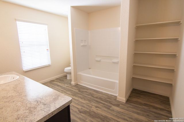 5006 War Horse, San Antonio, TX 78242