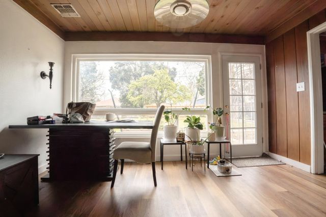 1031 Douglas Rd, Stockton, CA 95207