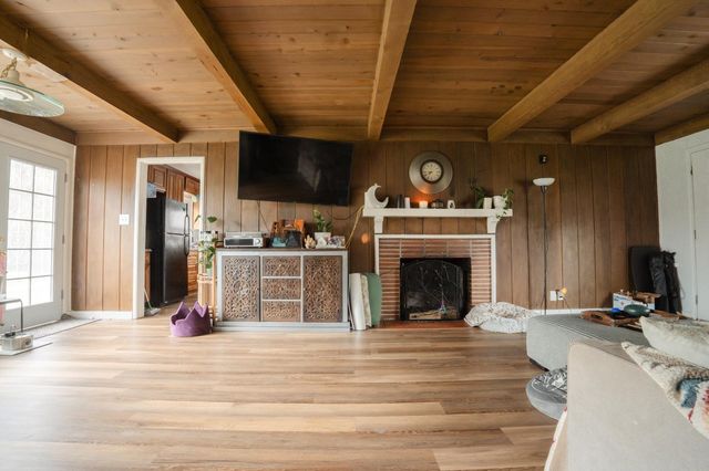 1031 Douglas Rd, Stockton, CA 95207