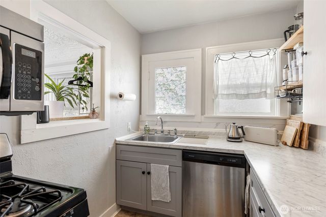 1114 Marguerite Avenue, Bremerton, WA 98337