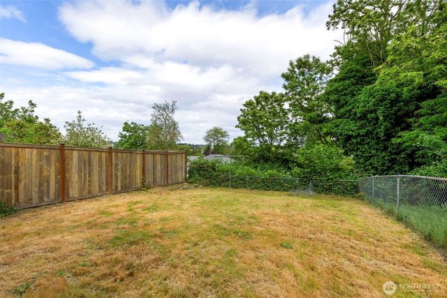 1114 Marguerite Avenue, Bremerton, WA 98337