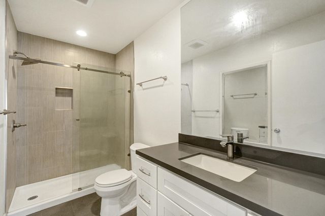 1140 E 22nd Street, Oakland, CA 94606