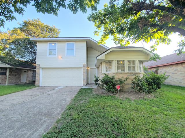 15215 Peachmeadow Lane, Channelview, TX 77530