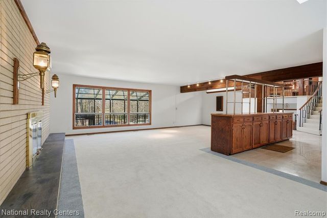 4710 Cove Road, West Bloomfield, MI 48323