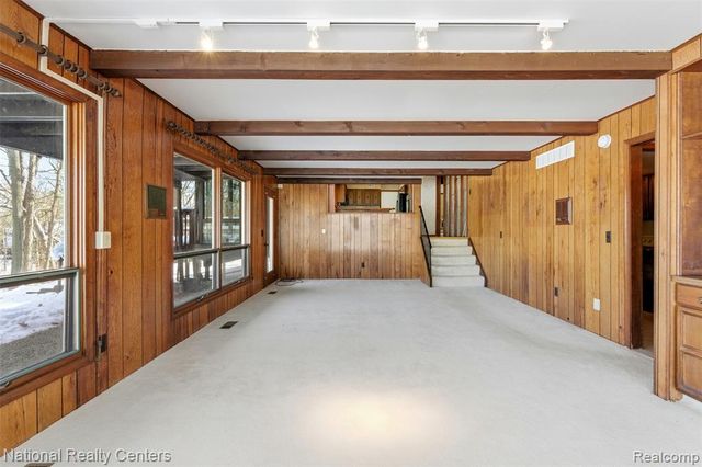 4710 Cove Road, West Bloomfield, MI 48323