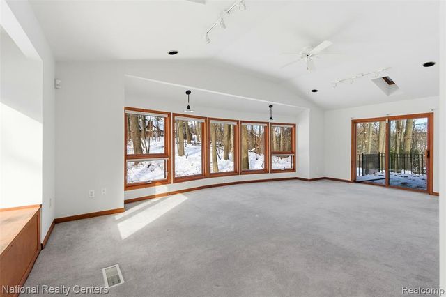 4710 Cove Road, West Bloomfield, MI 48323