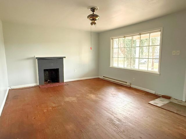 164 Perkins Street, Woodbine, KY 40771