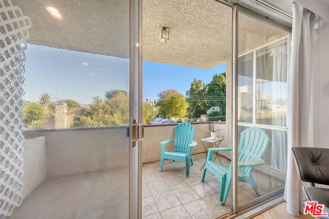 4487 Colbath Avenue 310, Sherman Oaks, CA 91423