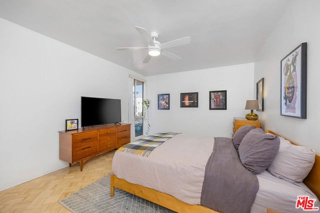 4487 Colbath Avenue 310, Sherman Oaks, CA 91423