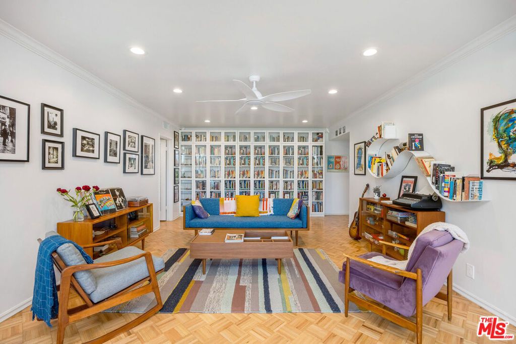 4487 Colbath Avenue 310, Sherman Oaks, CA 91423