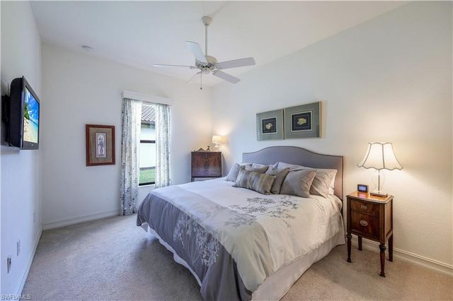 7546 Lantana CIR, Naples, FL 34119