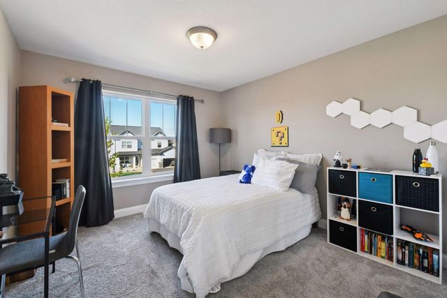 3765 Crane Island Court, Excelsior, MN 55331