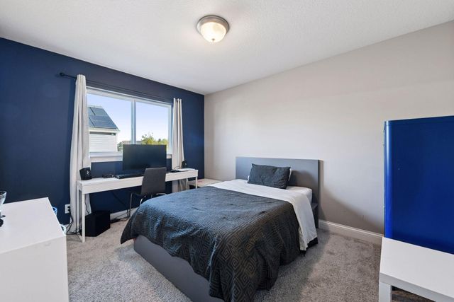 3765 Crane Island Court, Excelsior, MN 55331