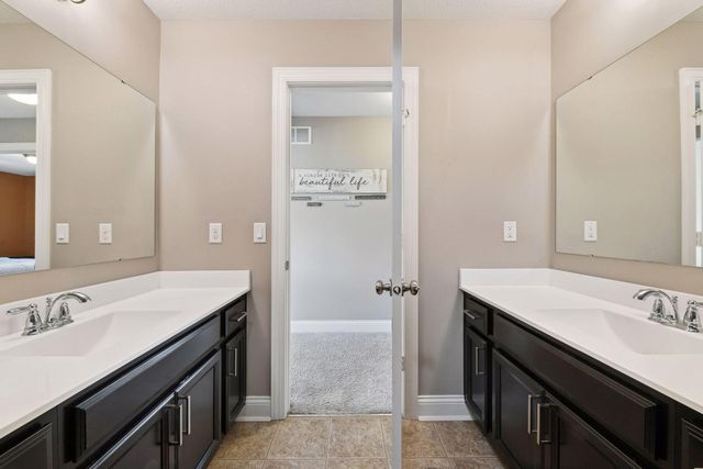 3765 Crane Island Court, Excelsior, MN 55331