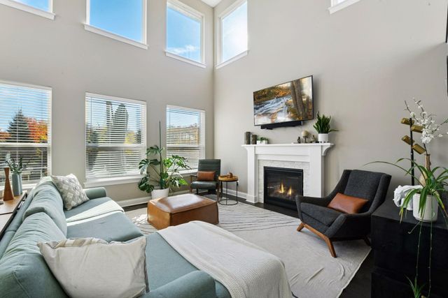 3765 Crane Island Court, Excelsior, MN 55331