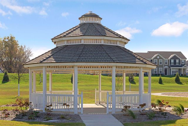 3765 Crane Island Court, Excelsior, MN 55331