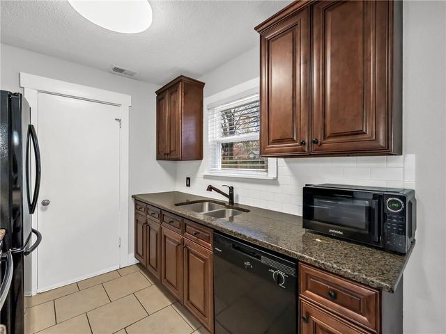 5700 Walmer Street, Mission, KS 66202