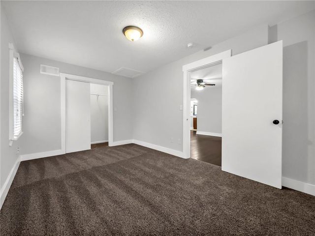 5700 Walmer Street, Mission, KS 66202