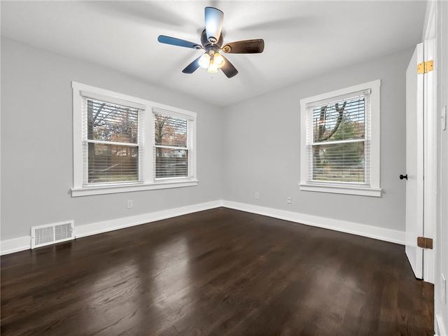 5700 Walmer Street, Mission, KS 66202