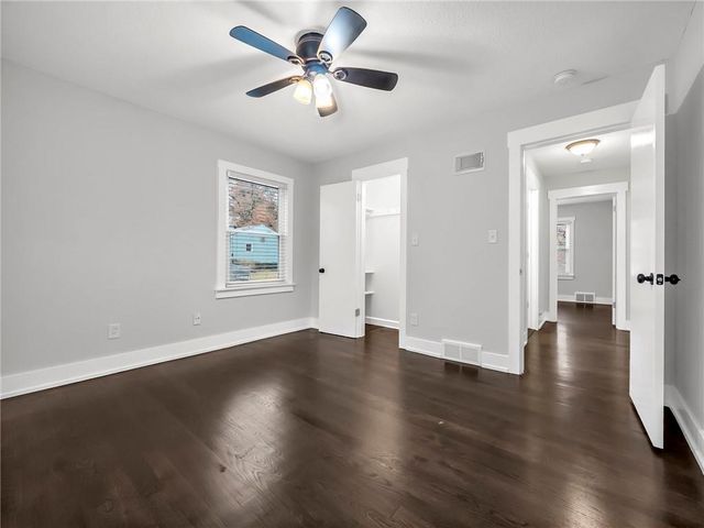 5700 Walmer Street, Mission, KS 66202