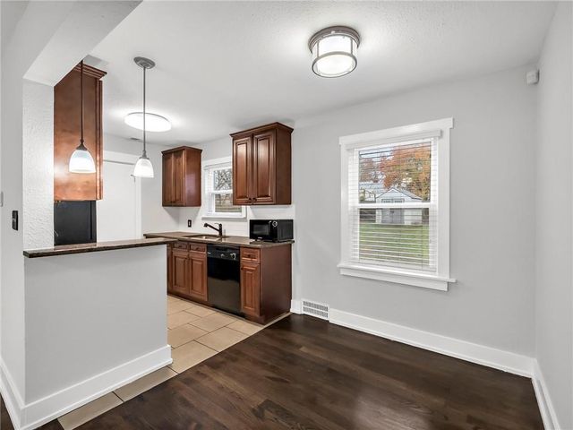 5700 Walmer Street, Mission, KS 66202