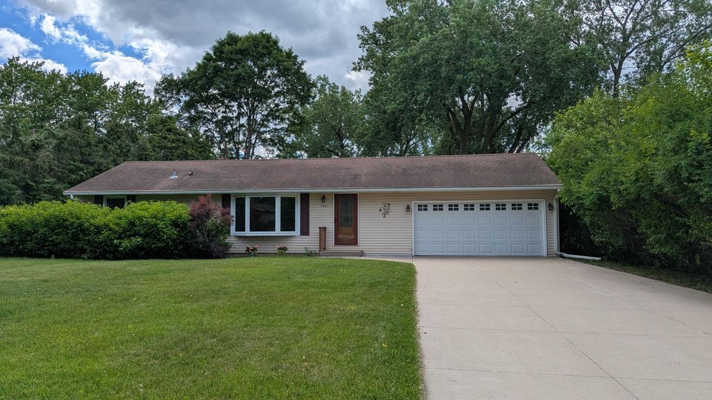 3941 Portland Avenue, White Bear Twp, MN 55110