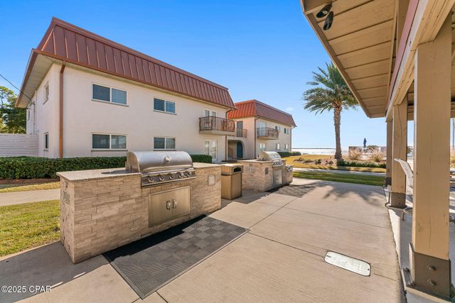2100 W Beach Drive H-204, Panama City, FL 32401