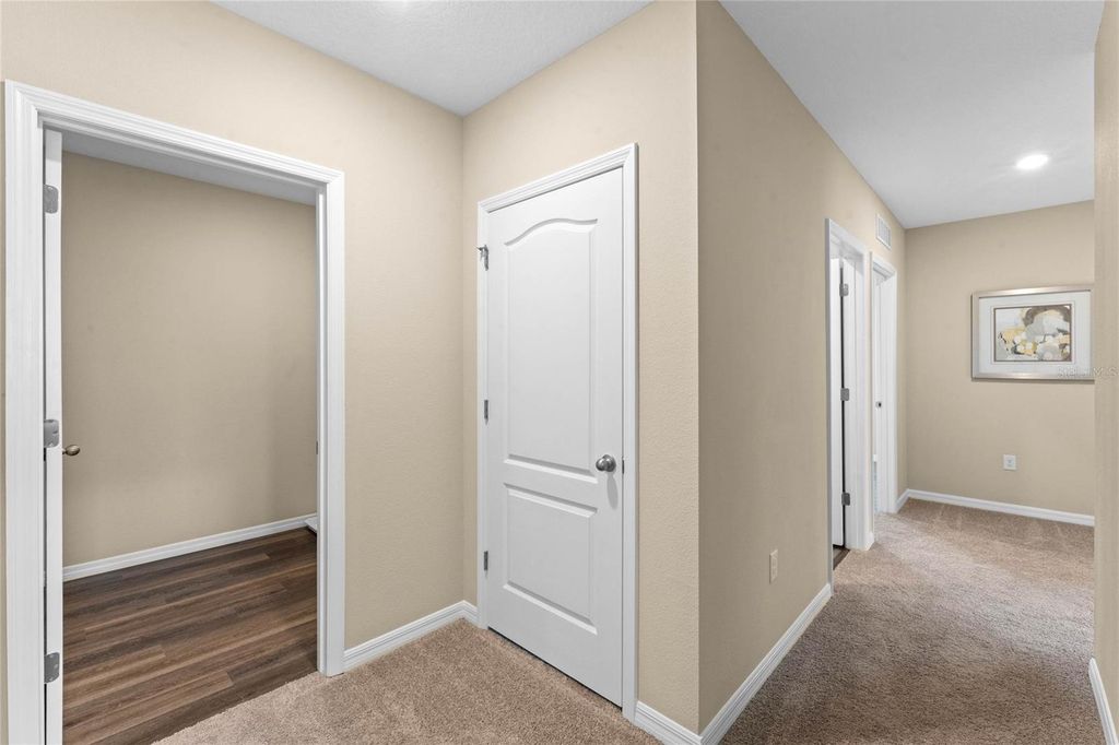 Image 19 of property listing at 1378 CAMELLIA BLOOM LANE, Sanford, FL 32773