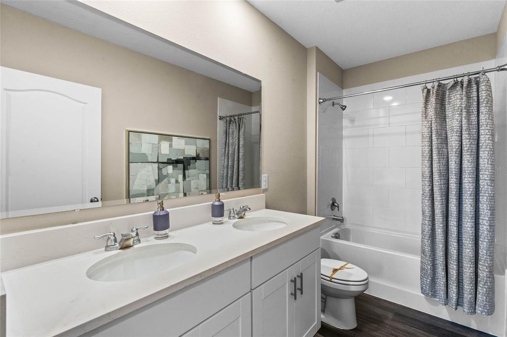 Image 21 of property listing at 1378 CAMELLIA BLOOM LANE, Sanford, FL 32773