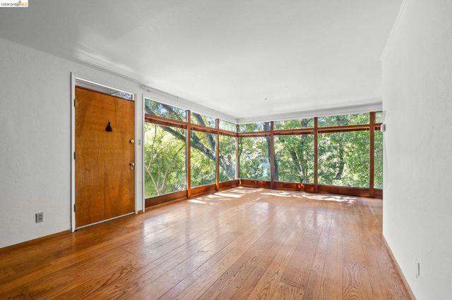 1730 Highland Pl 1, Berkeley, CA 94709