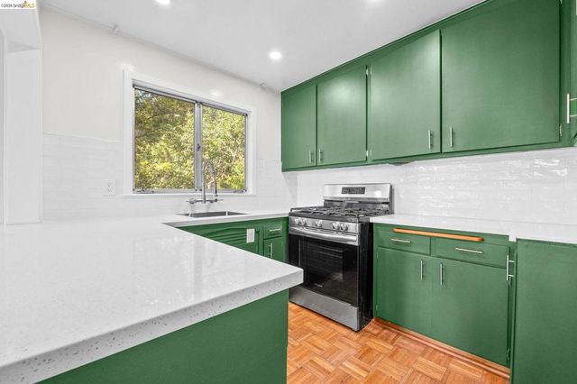 1730 Highland Pl 1, Berkeley, CA 94709