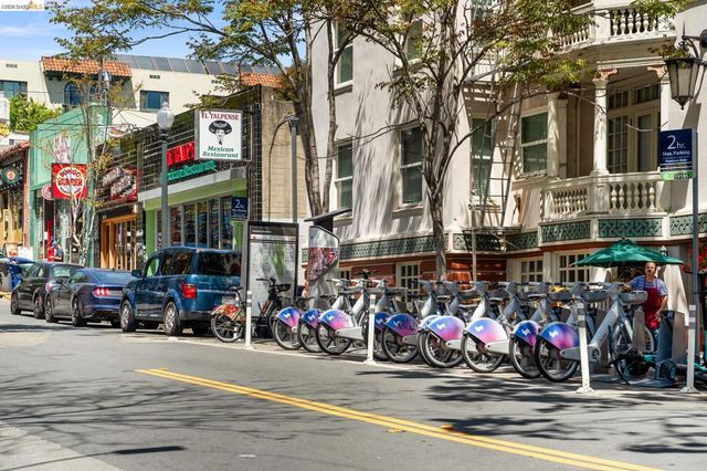 1730 Highland Pl 1, Berkeley, CA 94709