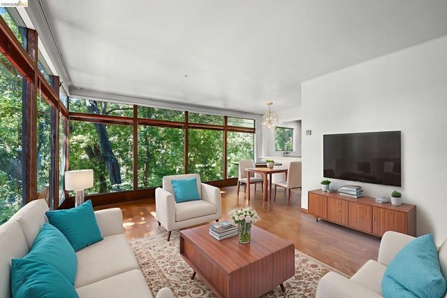 1730 Highland Pl 1, Berkeley, CA 94709