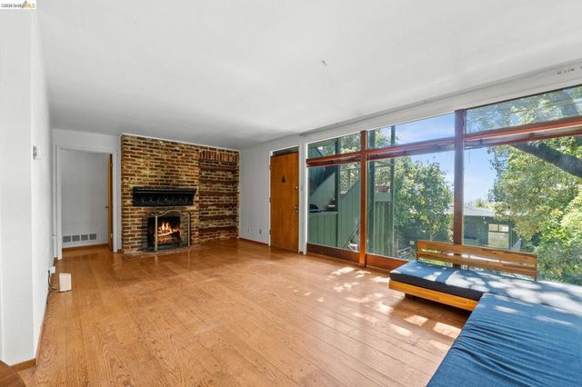 1730 Highland Pl 1, Berkeley, CA 94709