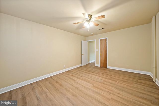 2118 S BROAD ST, Philadelphia, PA 19145