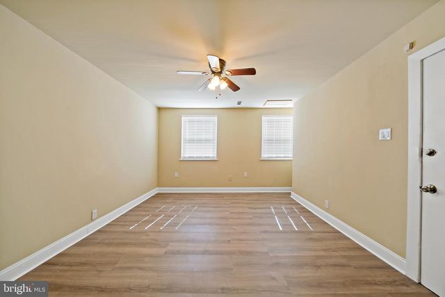 2118 S BROAD ST, Philadelphia, PA 19145