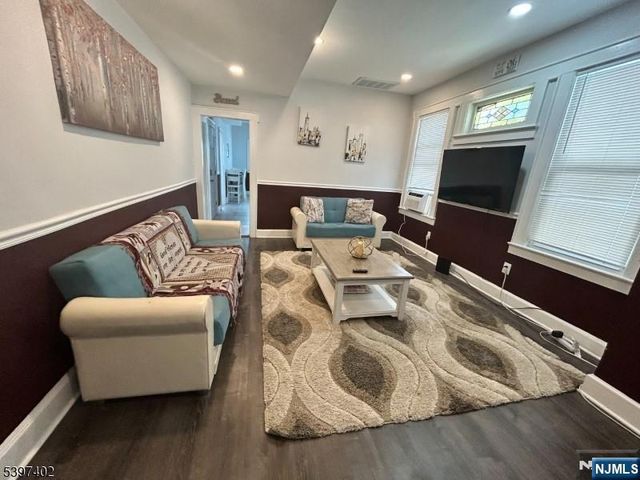 142 Mapes Avenue, Newark, NJ 07112