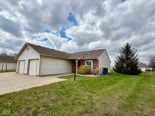 712 Woodberry Drive, Danville, IN 46122