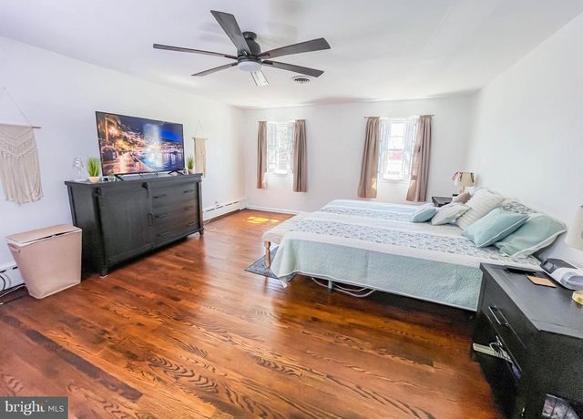 2460 BUTTONWOOD DR, Vineland, NJ 08361