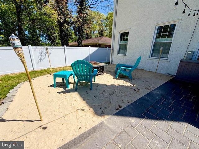 2460 BUTTONWOOD DR, Vineland, NJ 08361