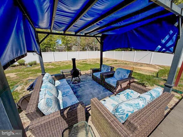 2460 BUTTONWOOD DR, Vineland, NJ 08361