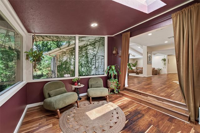514 S Shadowbend Avenue, Friendswood, TX 77546