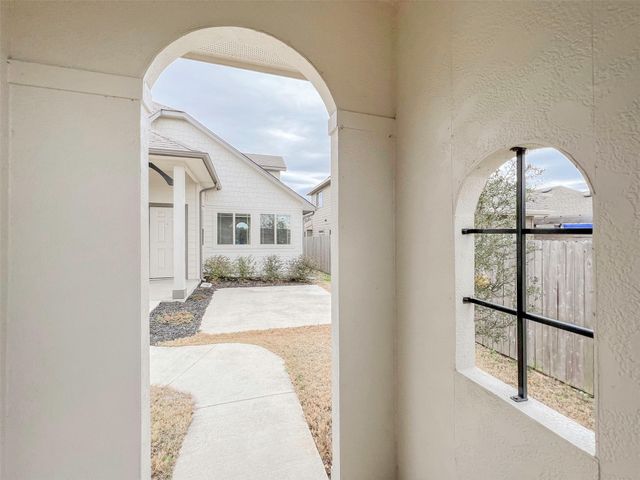 818 Silo ST, San Marcos, TX 78666