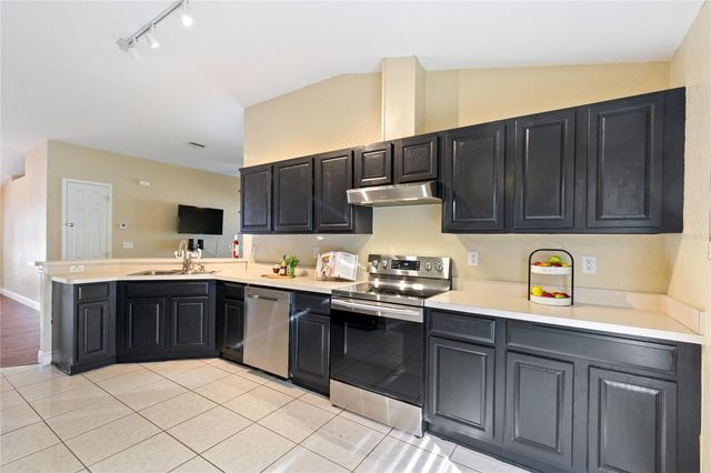 7220 SHERMAN HILLS BOULEVARD, Brooksville, FL 34602