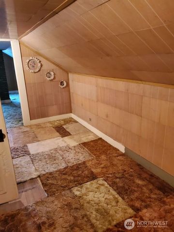 100 Main Street, Starbuck, WA 99359