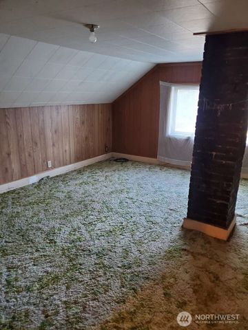 100 Main Street, Starbuck, WA 99359