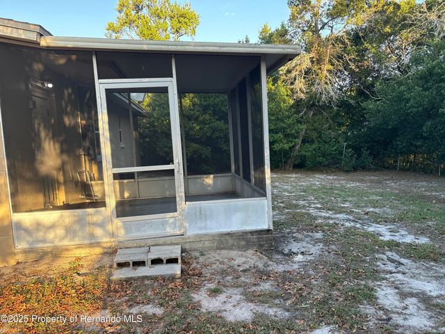 7184 Catalina Street, Spring Hill, FL 34606